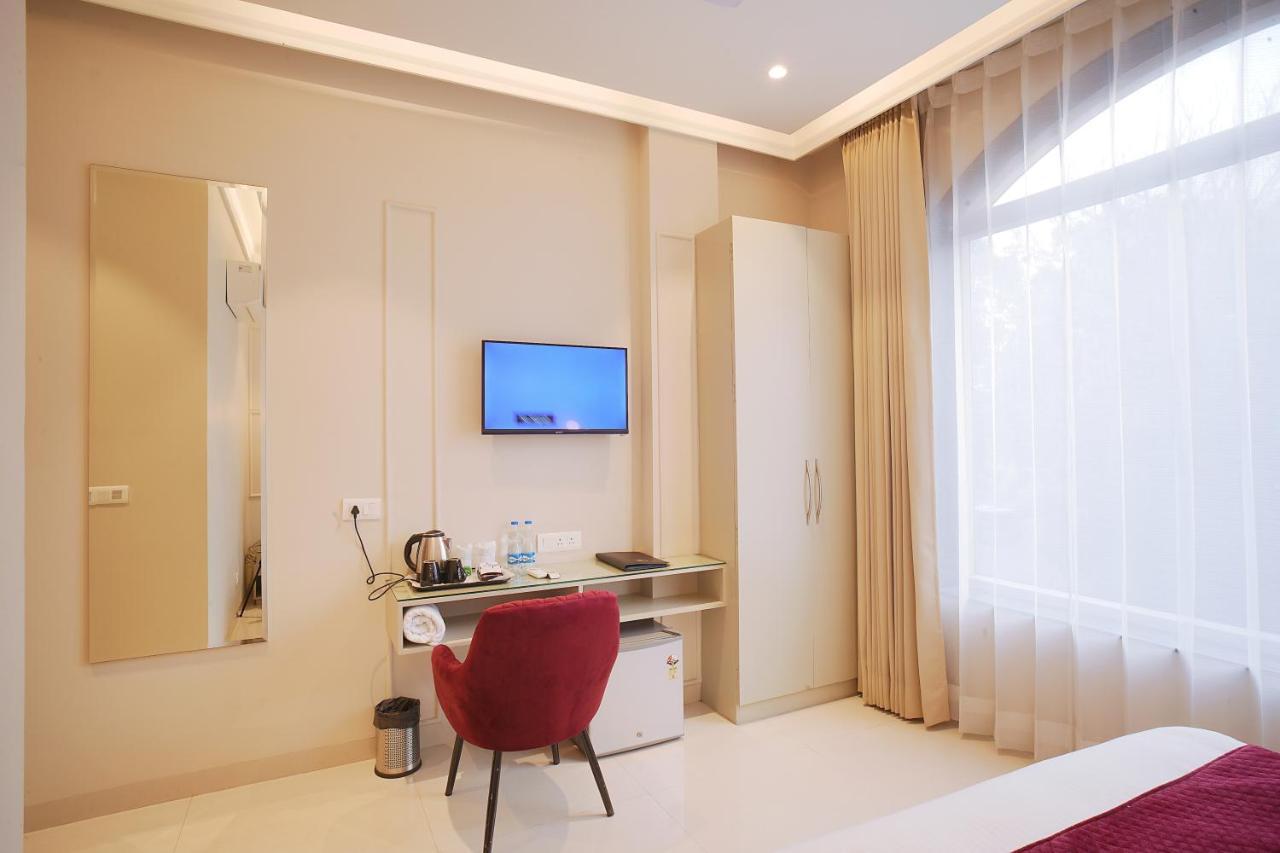 Hotel Green Land Heights Amritsar Exterior photo